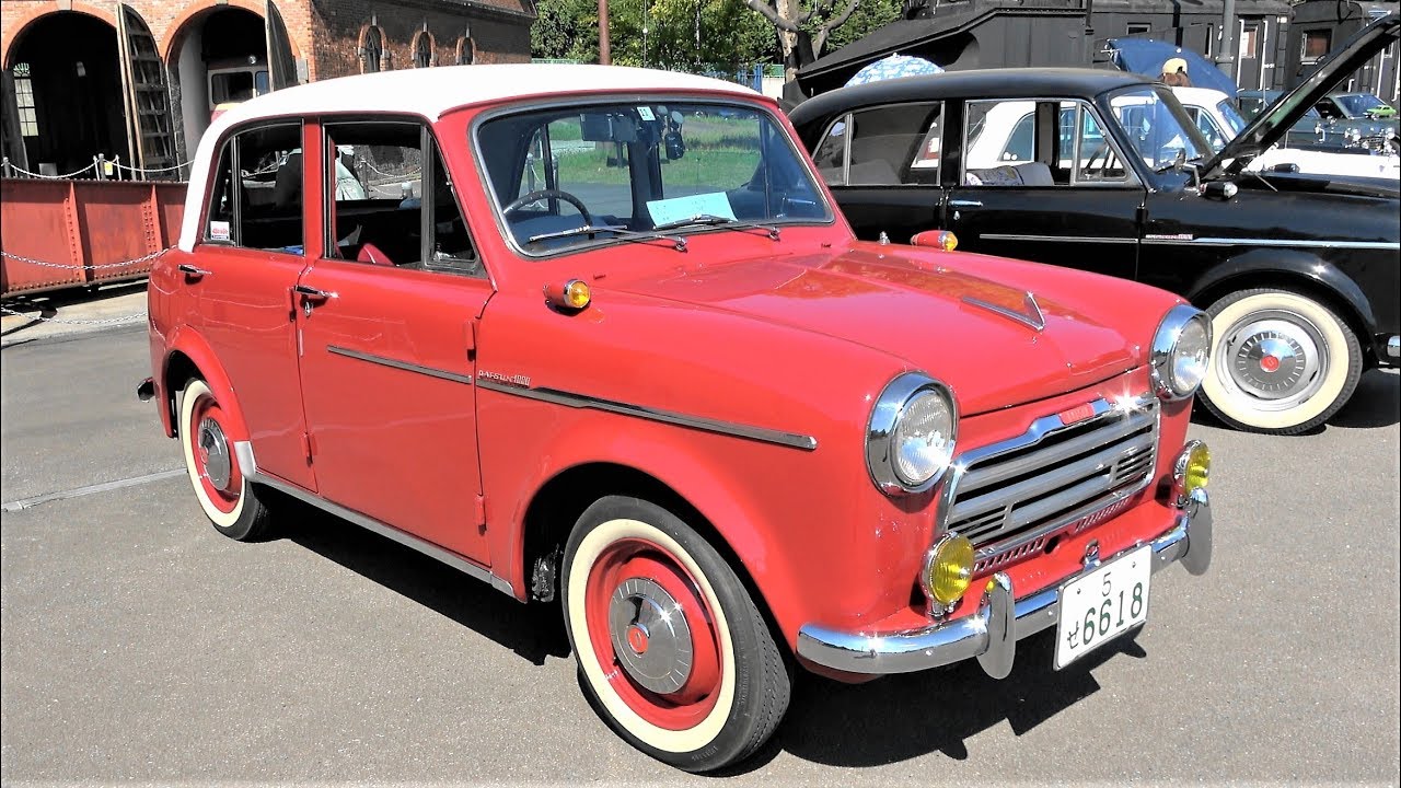 1958 DATSUN 1000 SEDAN (210)  ダットサン – 小樽クラシックカー博覧会 2019