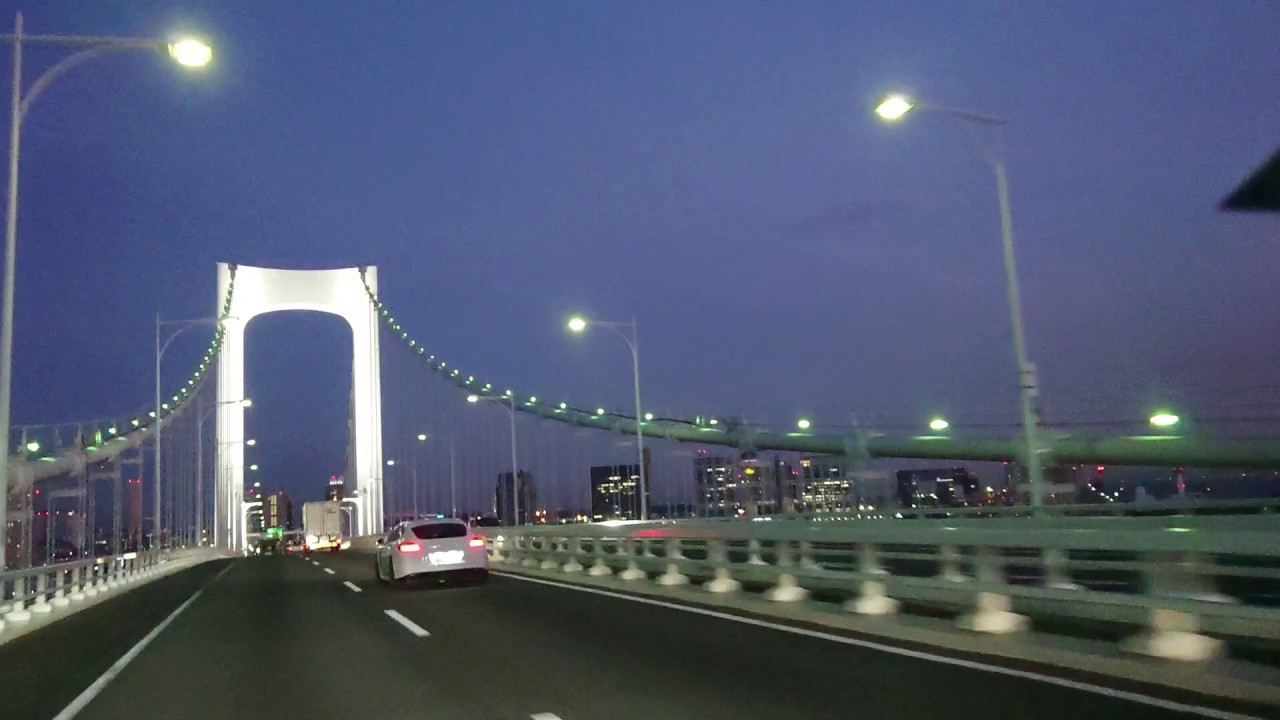 エスティマ　首都高速　9号-C1-東京高速-C1-夜のレインボーブリッジ
