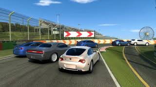 Amatuer plays Real racing 3- Suzuka Circuit Cup, BMW Z4 M Coupe, Drivers View with replay(Auto Cam).