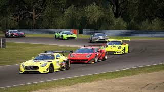 Assetto Corsa Competizione: Brands Hatch GP @ Aston Martin Racing V12 Vantage GT3