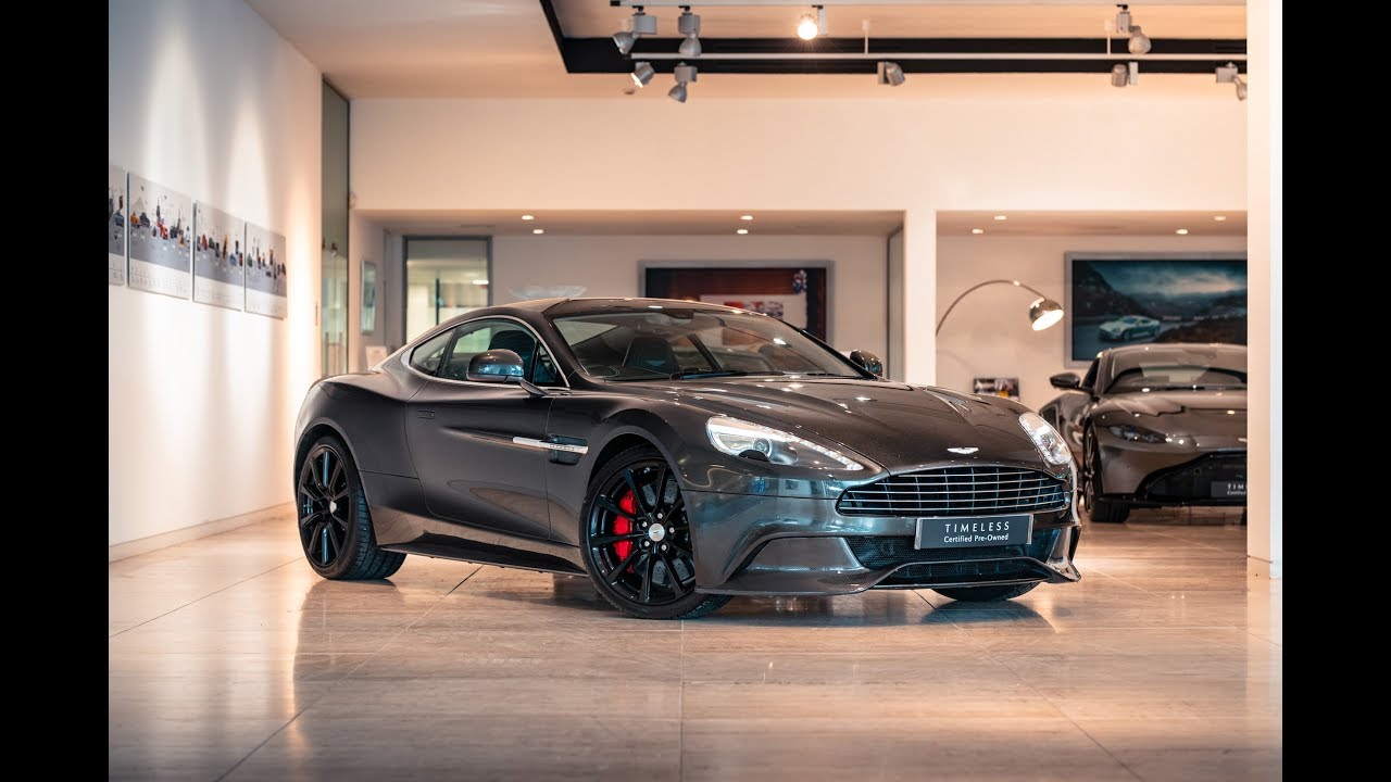 Aston Martin Vanquish V12