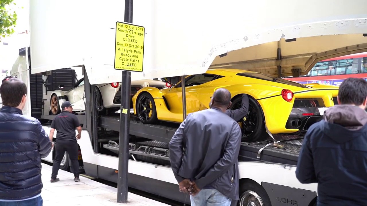 B14,s Ferrari Laferrari Aperta leaving London