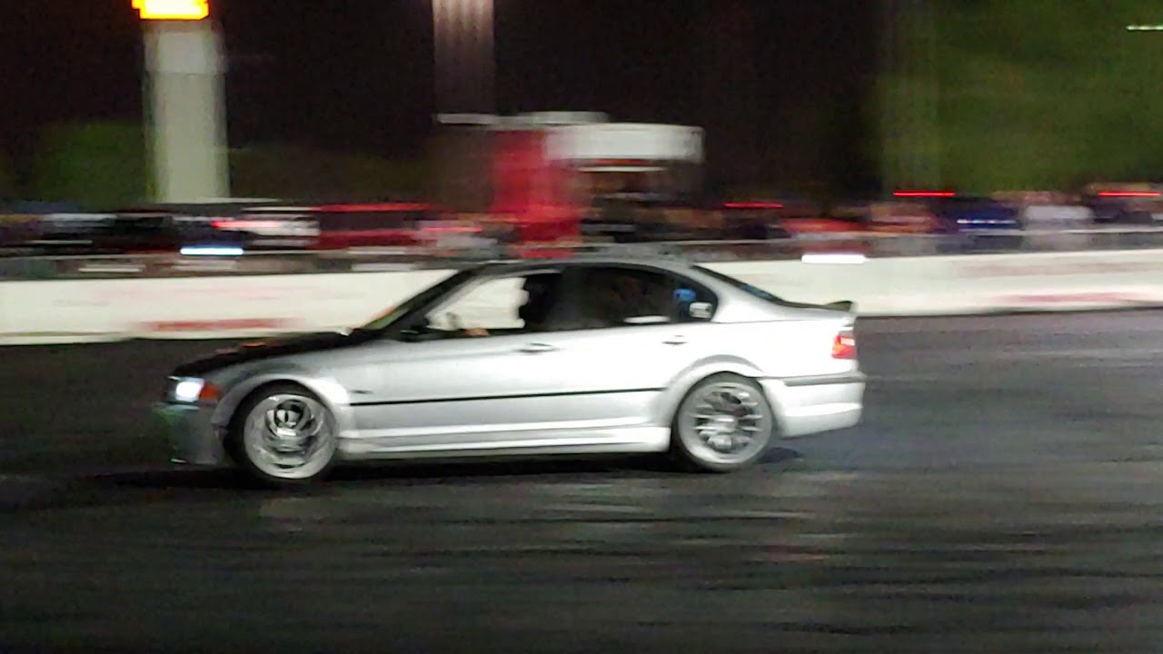 BMW M4 in the donut Box Irwindale Raceway