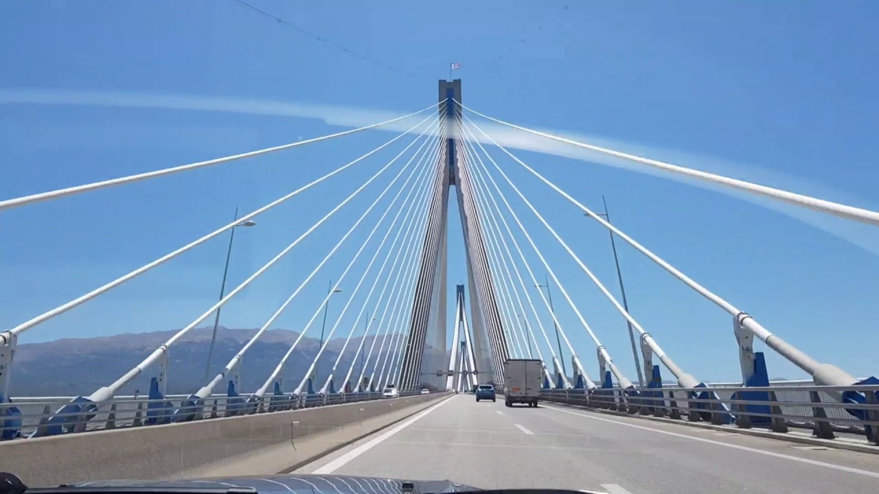 BMW Z4 M Coupe, Rio – Antirio cable stayed bridge Greece