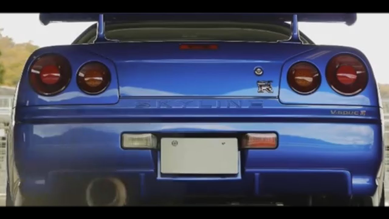 GODZILLA – NISSAN SKYLINE COMPILATION – R32 R34 R35 GTR SOUNDS LAUNCHES FLAMES AND ACCELERATIONS