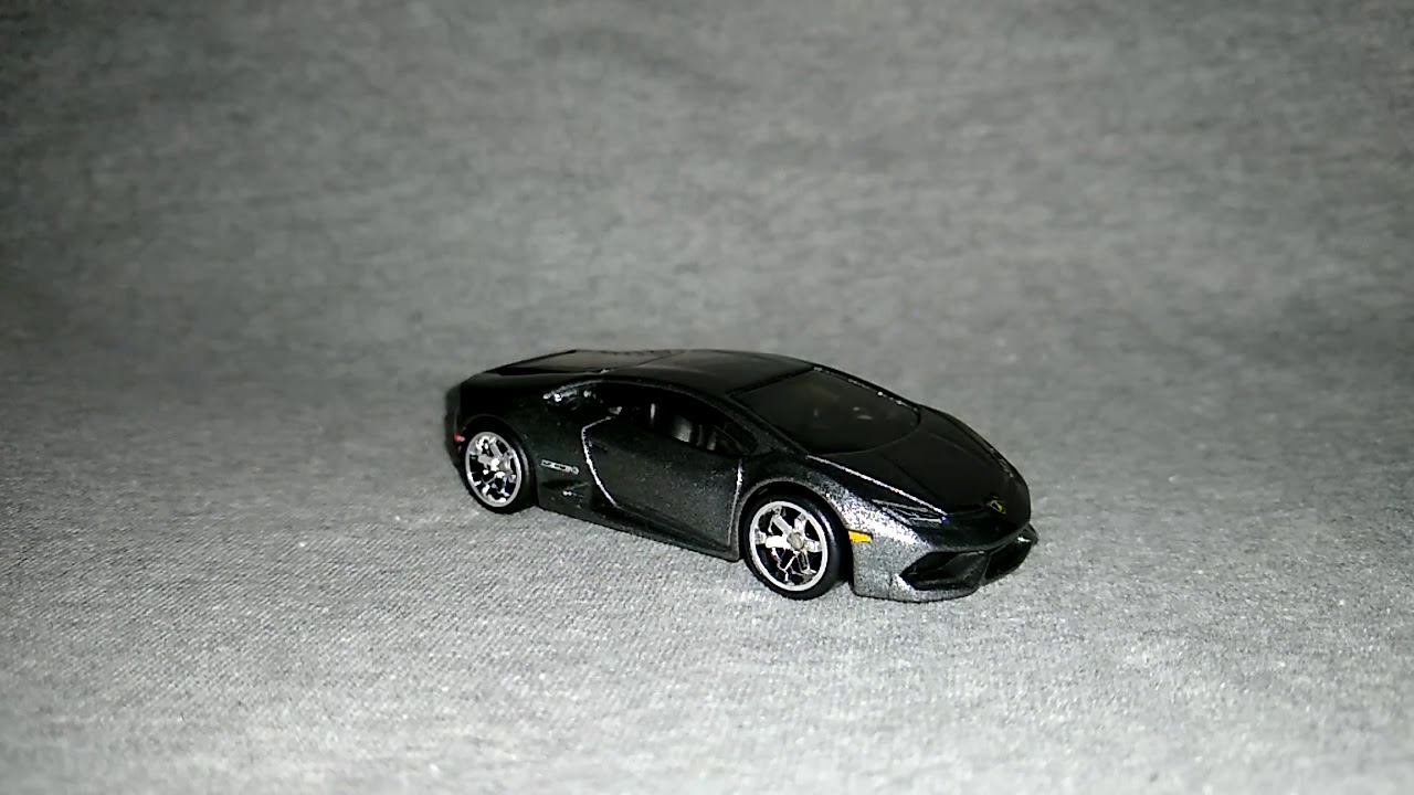 Hot Wheels Versus (Super 6-Lane): Lamborghini Huracan LP610-4 vs Lamborghini Gallardo LP 570-4 SL