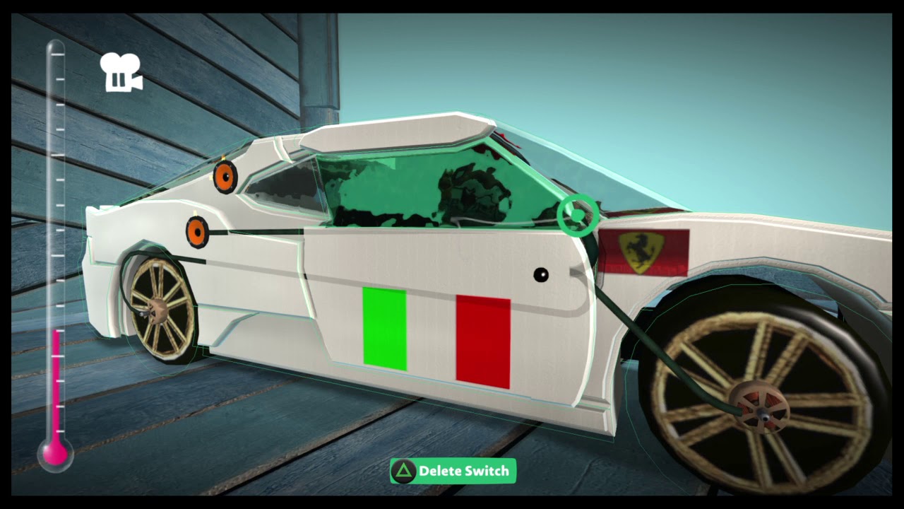 LittleBigPlanet™3 fixing a Ferrari F430 and driving a Lamborghini Huracan LP610-4