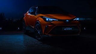 Novo Toyota C-HR 2020 chega mais híbrido e tecnológico