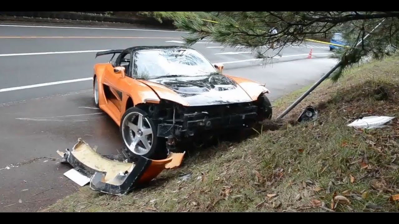 STUPID RUSSIANS!!!!Smashed Mazda rx7