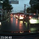 ドライブレコーダー 前方不注意の岩国駅構内タクシーの運転手
