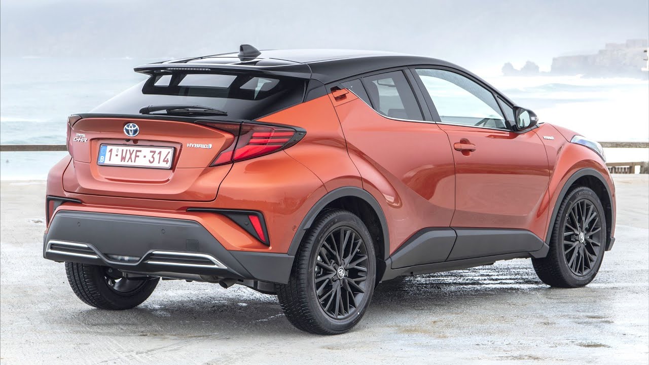 2020 Toyota C-HR Hybrid – Scorched Orange