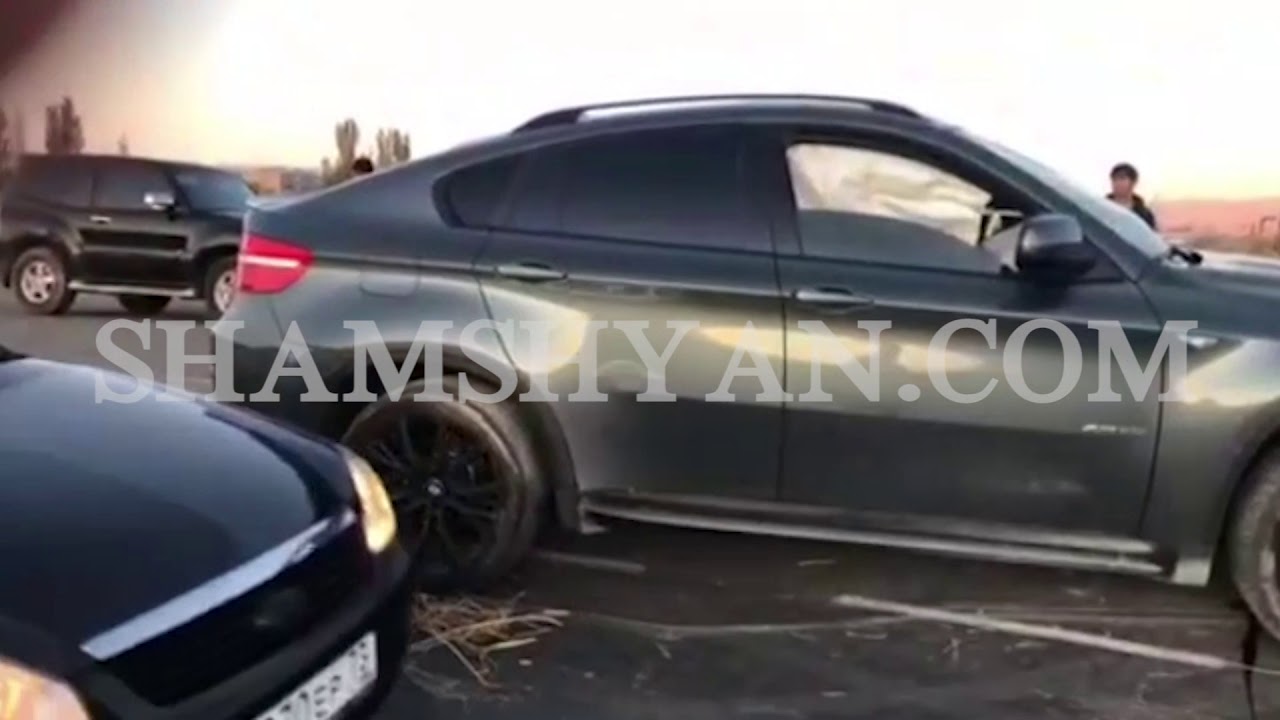 Արարատի մարզում  BMW X6–ի վթարից հետո  փորձել են ավտոմեքենան դեպքի վայրից հեռացնել