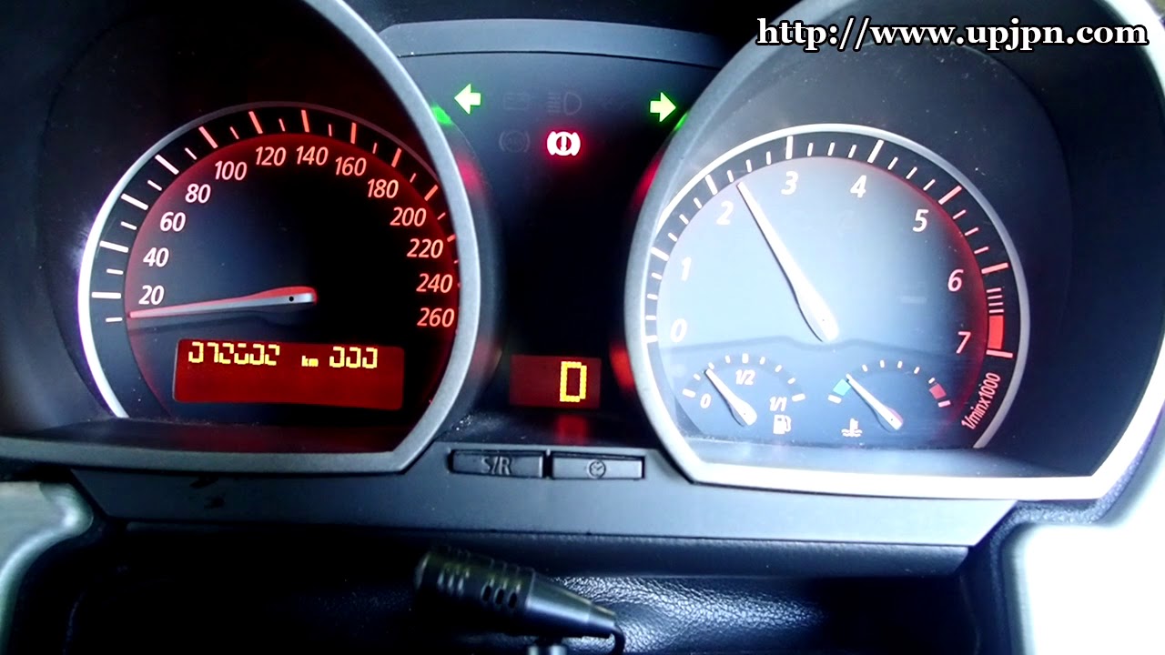 BMW Z4 ロードスター(BT25/E85) エンジン始動テスト 2.5i 前期 256S エンジン音 サウンド Engine Start Up Test【UPJ】