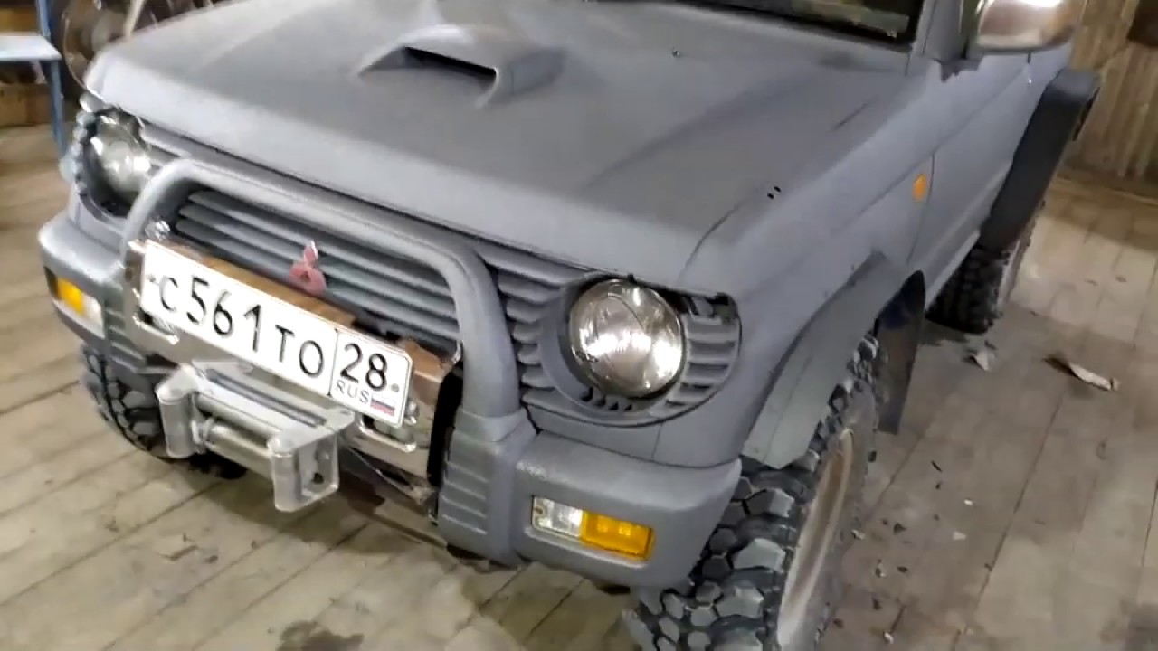 Mitsubishi Pajero Mini покраска в раптор RAPTOR U-pol своими руками