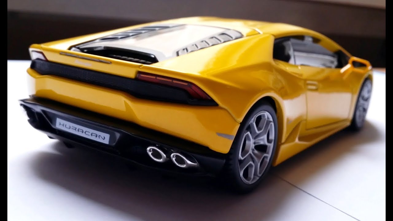 Reviewing the 1/24 Lamborghini Huracan LP 610-4 by Maisto