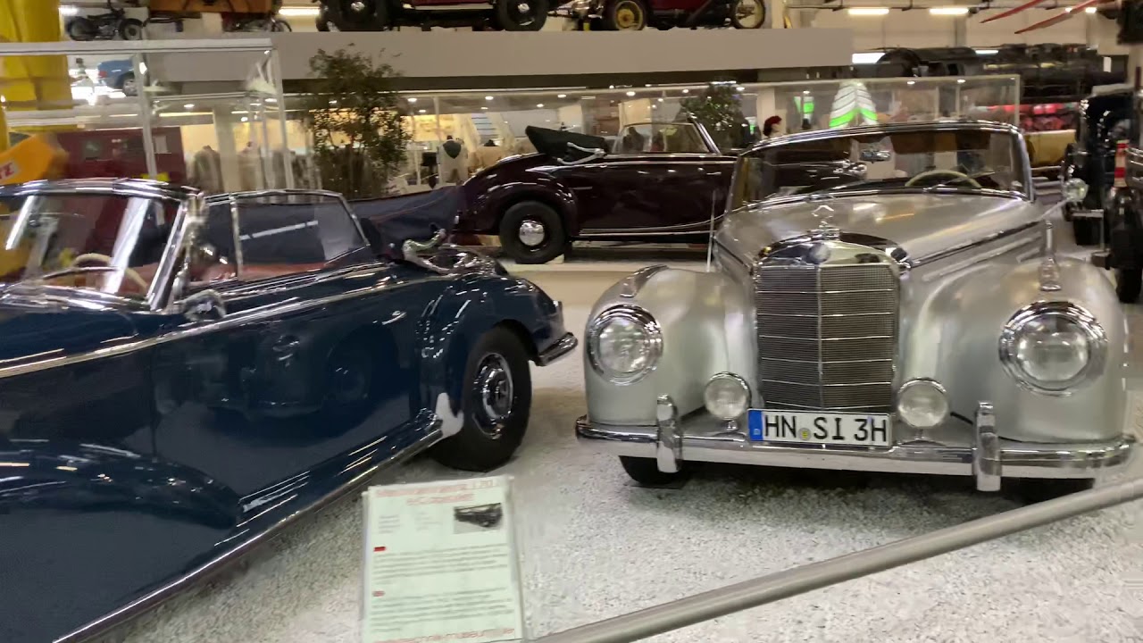 クラシックカーだらけ！ドイツ・ハイデルベルク郊外のジンハイム自動車・技術博物館がすごい！　Sinsheim Auto & Technik Museum