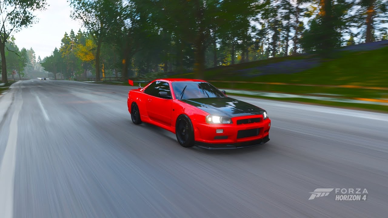 Street Race With Nissan Skyline GTR R34 | Forza Horizon 4