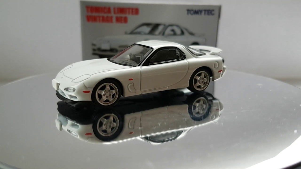 Tomica Limited Vintage Mazda RX-7 type RS 1997