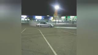 bmw e39 m5 parkinglot drifting