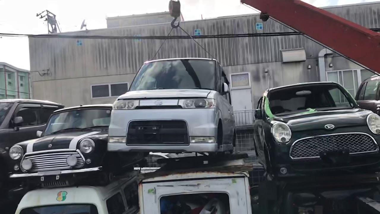 ユニック 段積みタントカスタム 沖縄 廃車買取 junk car どんな車でも買取ります