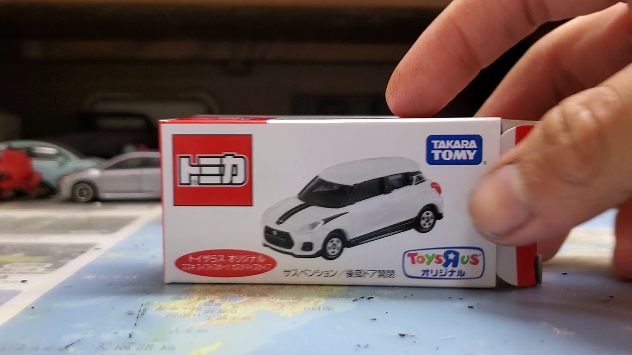 トイザらスオリジナルトミカ　スズキ スイフトスポーツ カスタマイズタイプ