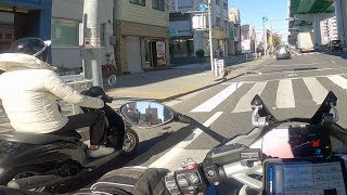 【あかんやつ】事故るパターンの『バイクのすり抜け』　車「マックでハンバーガーや！」