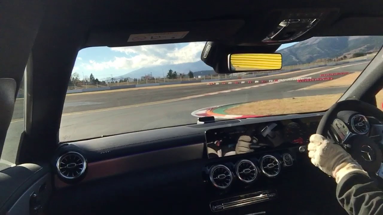 421馬力！新型AMG CLA45アタック　富士スピードウェイ！最高速261km／h 、ラップタイム1分58秒9 by 中谷明彦