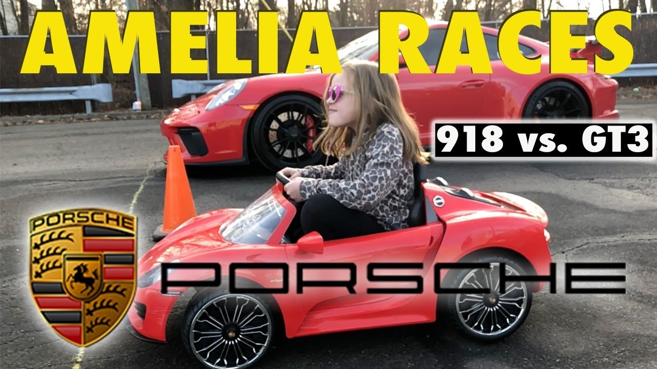 Amelia Races a Porsche 918 vs GT3