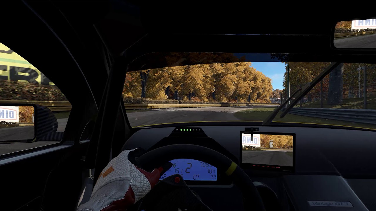 Aston Martin V12 Vantage GT3 – 2013 – Monza GP Historic – Autumn – Project Cars 2 – Test Drive – POV