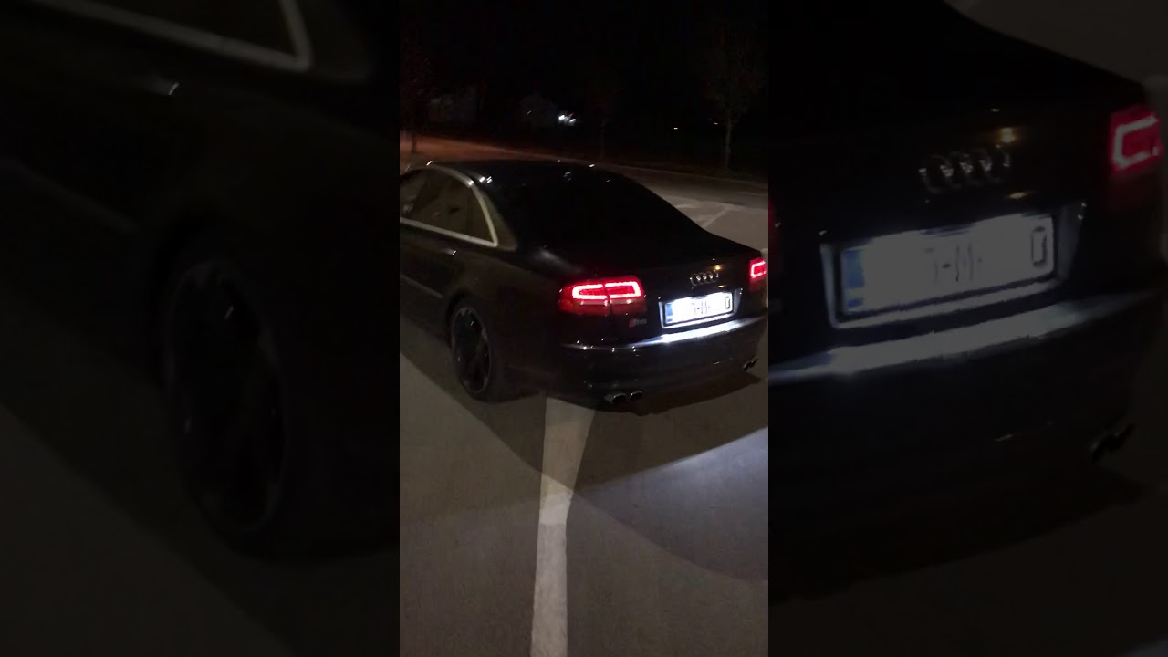 Audi s8 Black