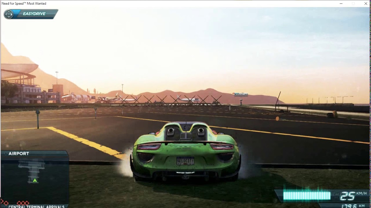 Drag Racing the Porsche 918 Spyder in the runway in NFS MOST WANTED…