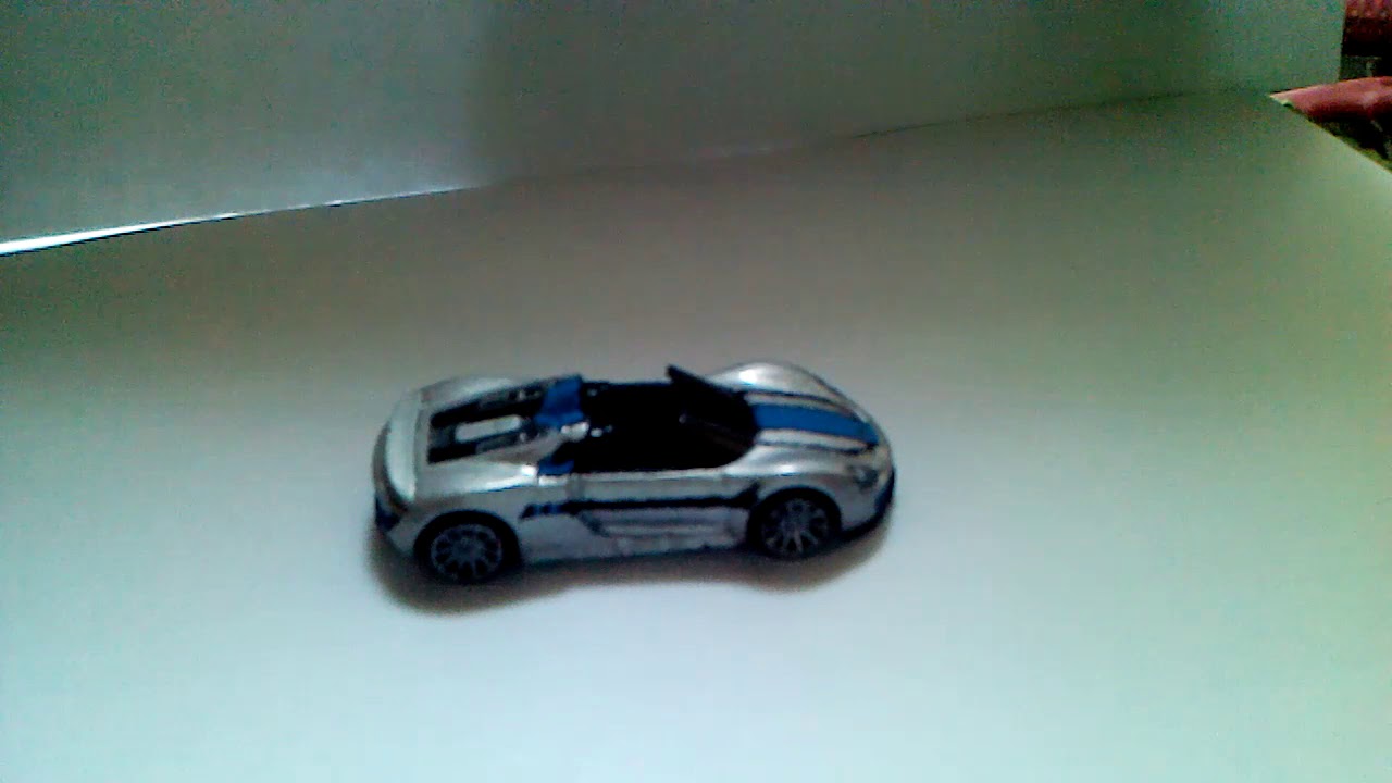 El porsche 918 De Don Huayra ( HOT WHEELS)