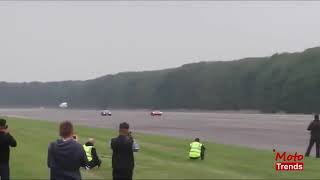 سباق سيارات فيراري ..Ferrari LaFerrari Vs Bugatti Veyron Drag Race