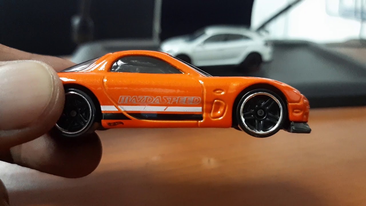 Hot Wheels '95 Mazda RX7