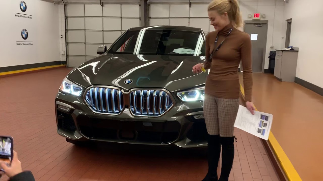 Illuminated Kidney Grill – the 2020 BMW X6