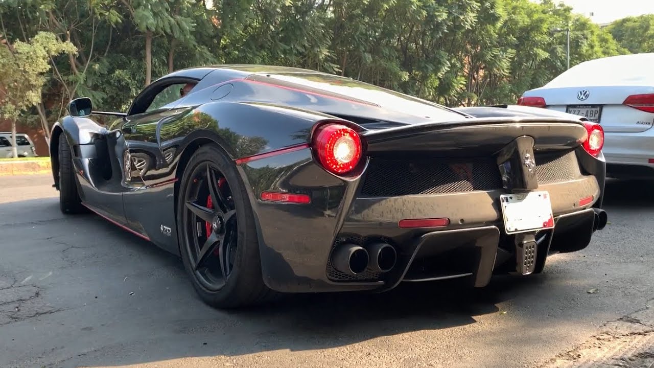 LaFerrari Aperta sube rampa de reversa para no raspar | Mexico