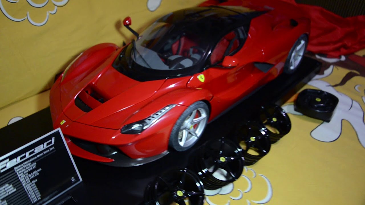 LaFerrari, scale model, 1:8