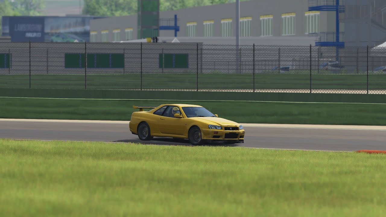 Nissan R34 Skyline GTR on Track !!!