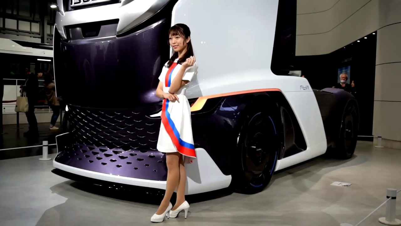 ＜TMS＞91 【 いすゞ自動車／美人コンパニオン／ISUZU 】 2019年 東京モーターショー