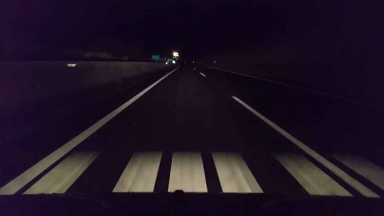 ホンダ バモスで日曜深夜 雨のの山陽道をプチドライブ