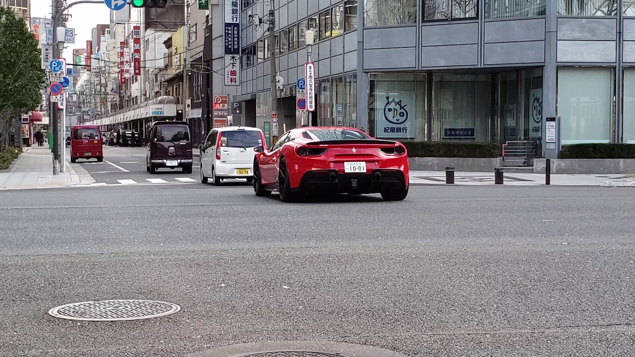 フェラーリ488GTB Ferrari 488GTB 大阪本町にて