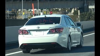 BMWを覆面パトカーが猛追!!違反者を捉え誘導する姿がかっこよすぎた