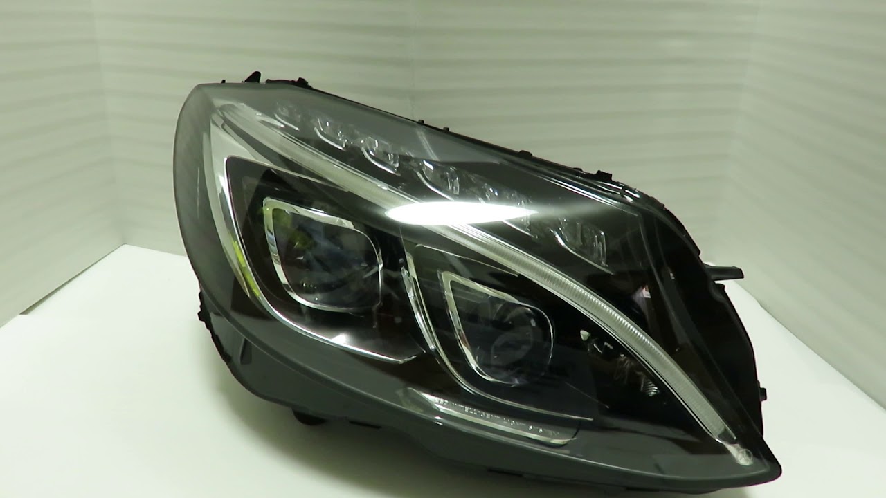 ベンツ Cクラス　W205　前期　LED　シーケンシャルウインカー　ヘッドライト