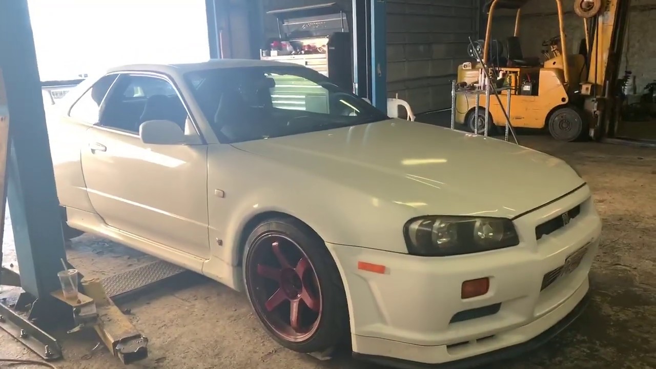 Kaizo Nissan Skyline R34 GTR VSpec walk around