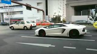 LAMBORGHINI AVENTADOR ROADSTAR LP700-4 アヴェンタドール 空ぶかし