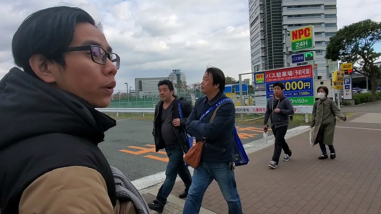 Osaka motor show-- 大阪モーターショー