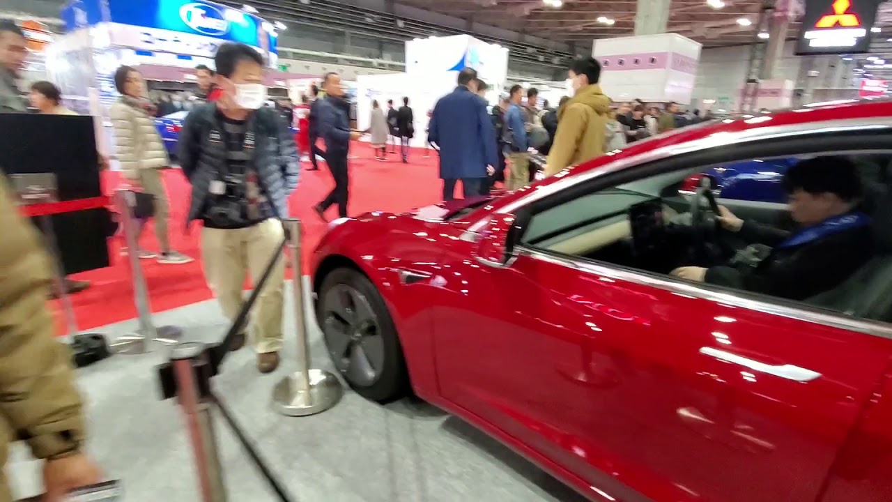 Osaka motor show- 大阪モーターショー