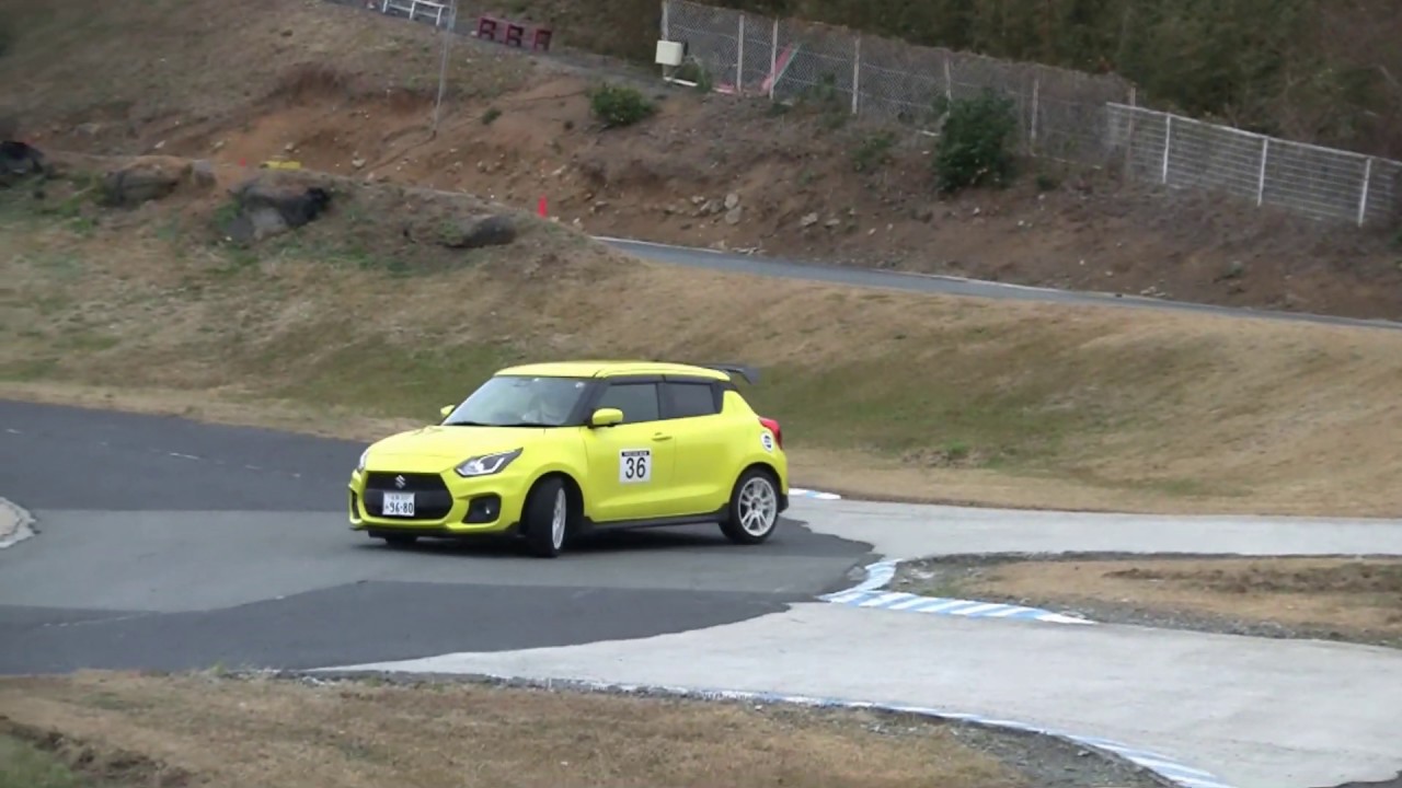 SUZUKIスイフトでガンガン攻めて行くスイフトスポーツスピリッツ ジムカーナ走行恋の浦ＣＵＰ2019🏁🚘🏁12月29日(日)ジムカーナ走行会▶️No.22