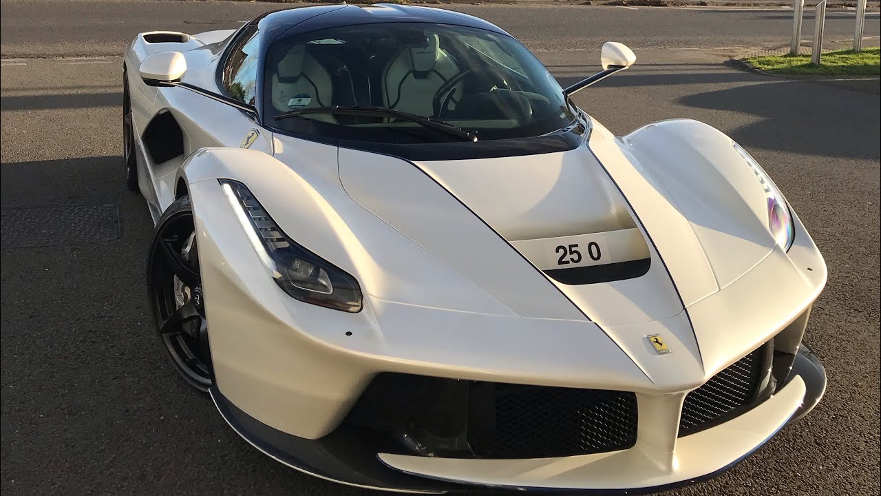 This Unique LaFerrari Has A £518,000 Number Plate!