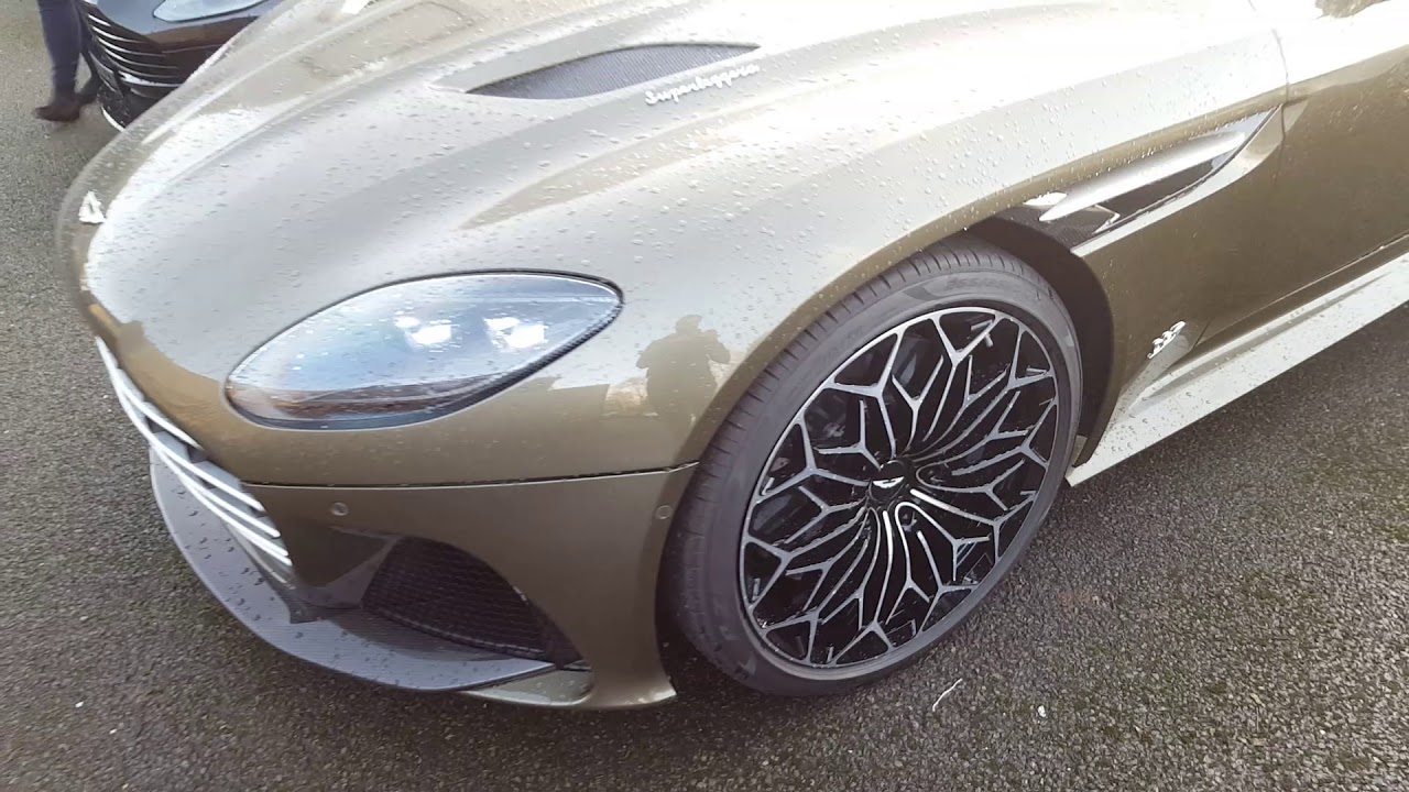 Walkaround Aston Martin DBS Superleggera On Her Majesty's Secret Service Edition at Aston Martin Bir